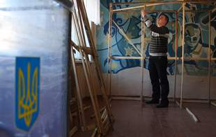 Центризбирком закрыл все избирательные участки в Российской Федерации