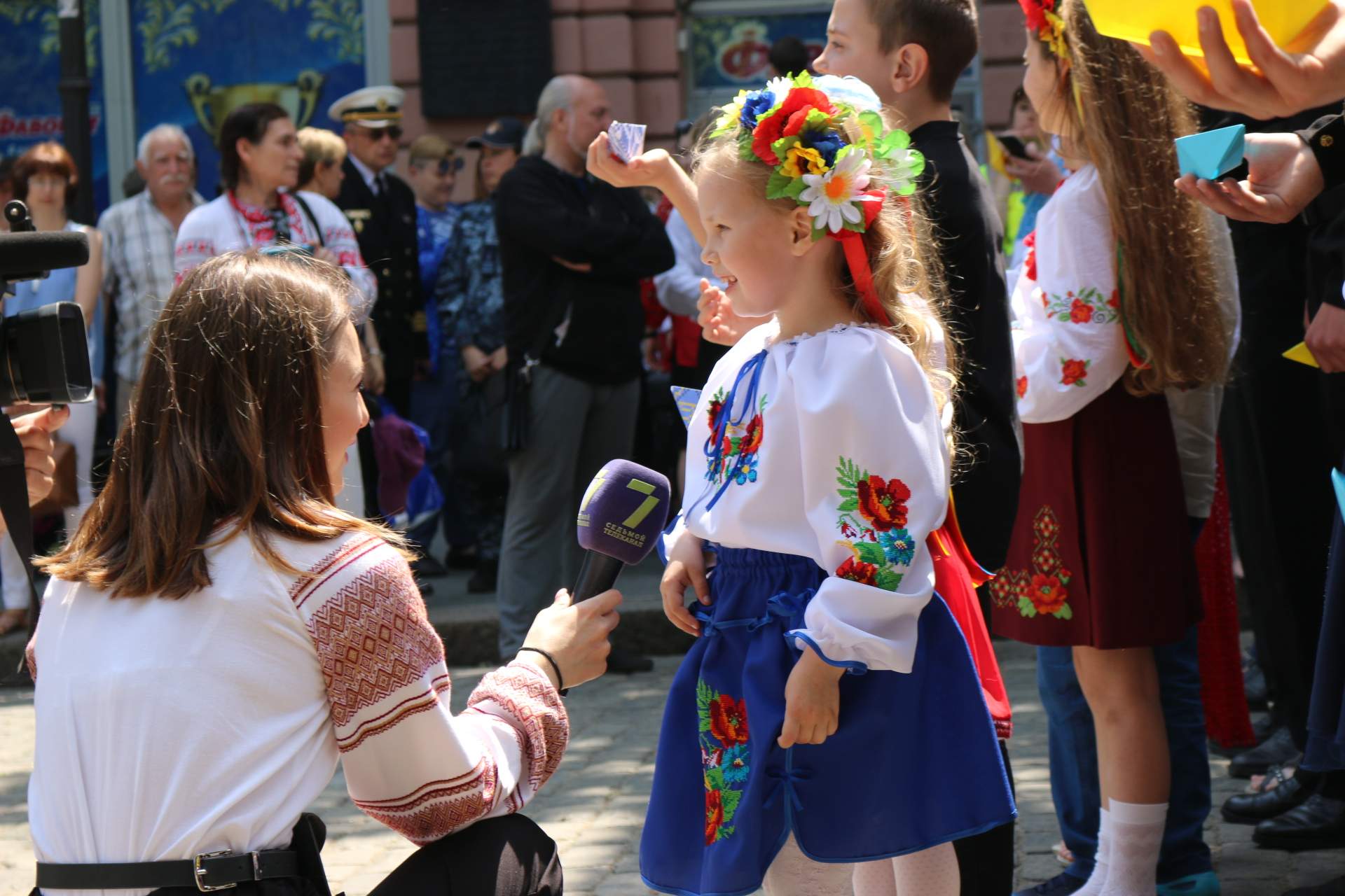Мегамарш у вишиванках 2019