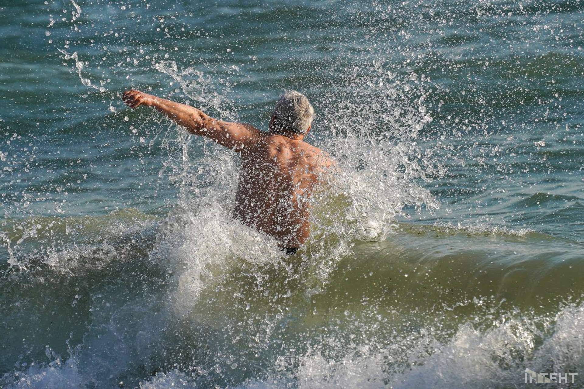 Вдвічі більше місць ніж торік: в Одесі відсвяткували Водохреще