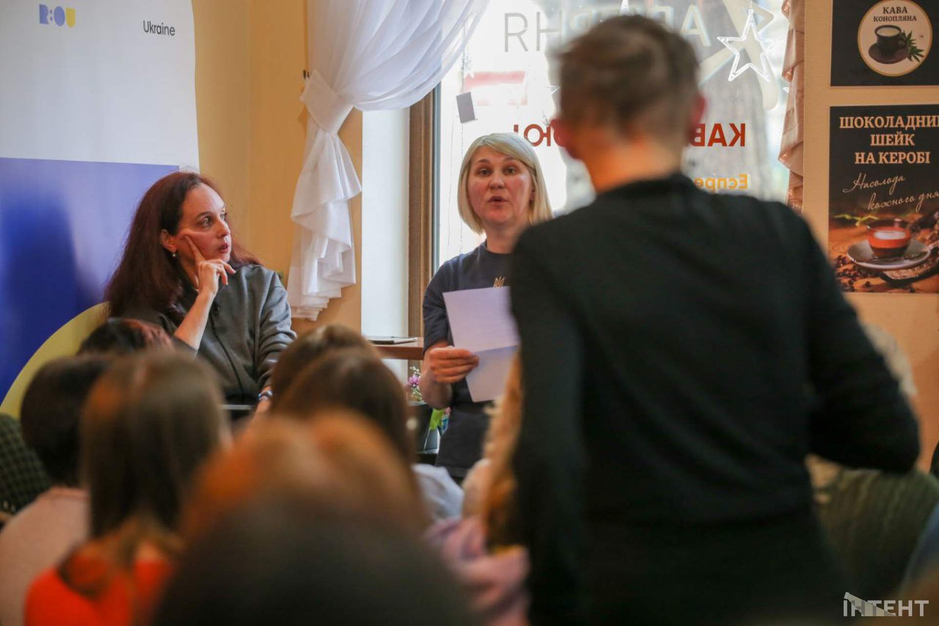 Професорка філософії передбачила зміну тата в парі з Одесою-мамою