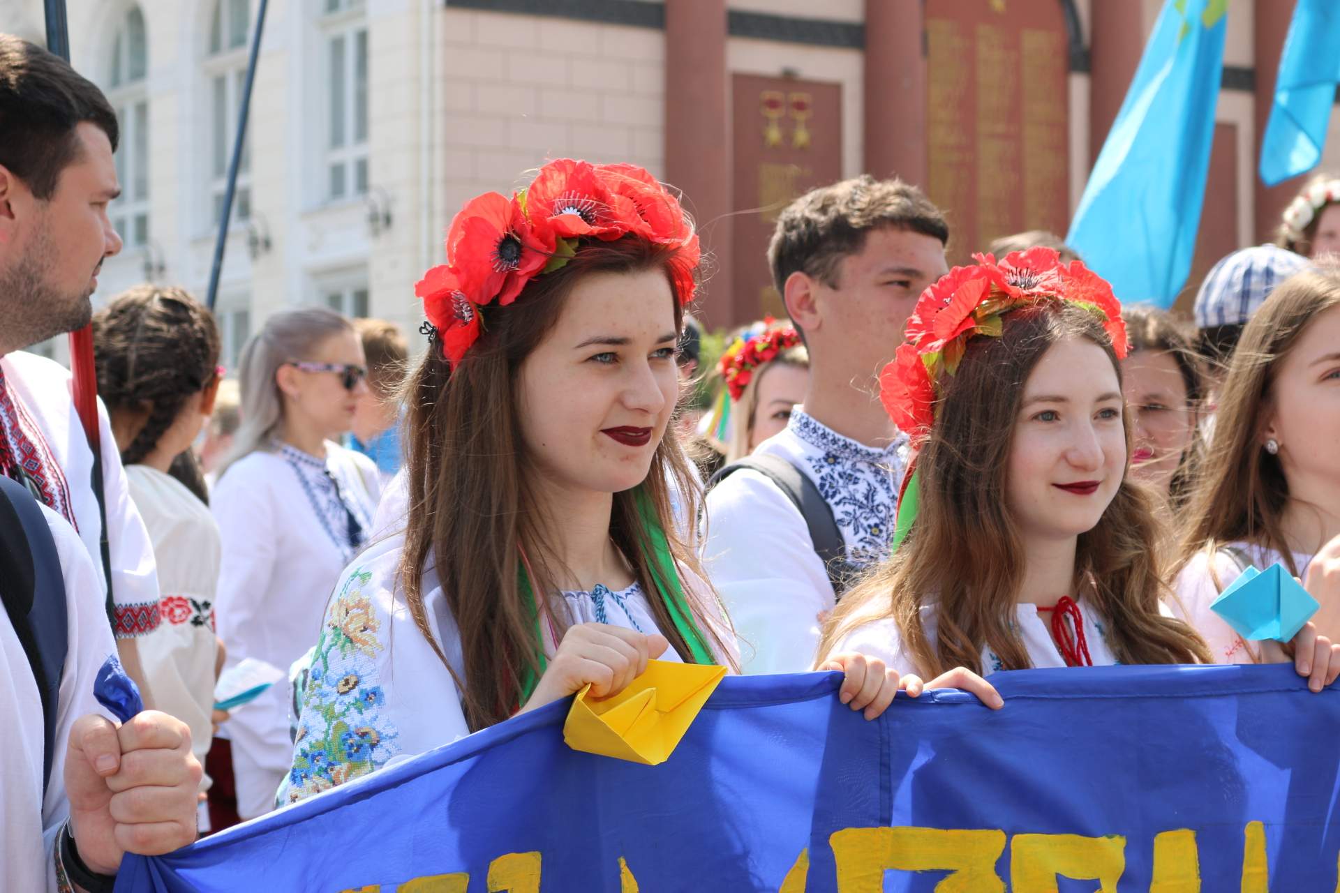 Мегамарш у вишиванках 2019