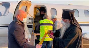 В Одесу з Єрусалиму привезли Благодатний вогонь