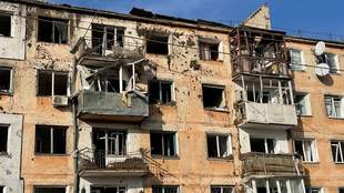 Агресори рф атакували комбайн і велосипедиста на Херсонщині: зруйновані ферма та будинки