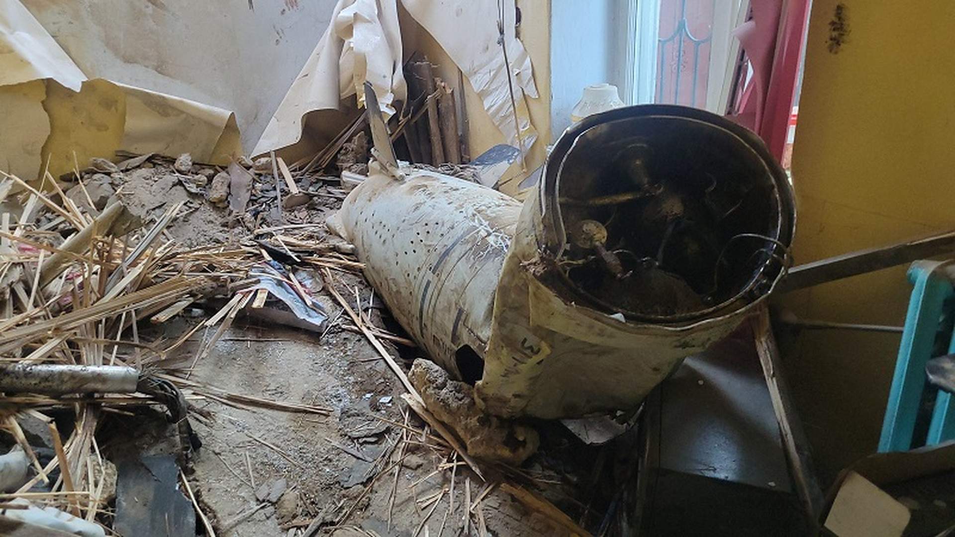 Уламки російських ракет поцілили у порт та поранили людину в Одесі