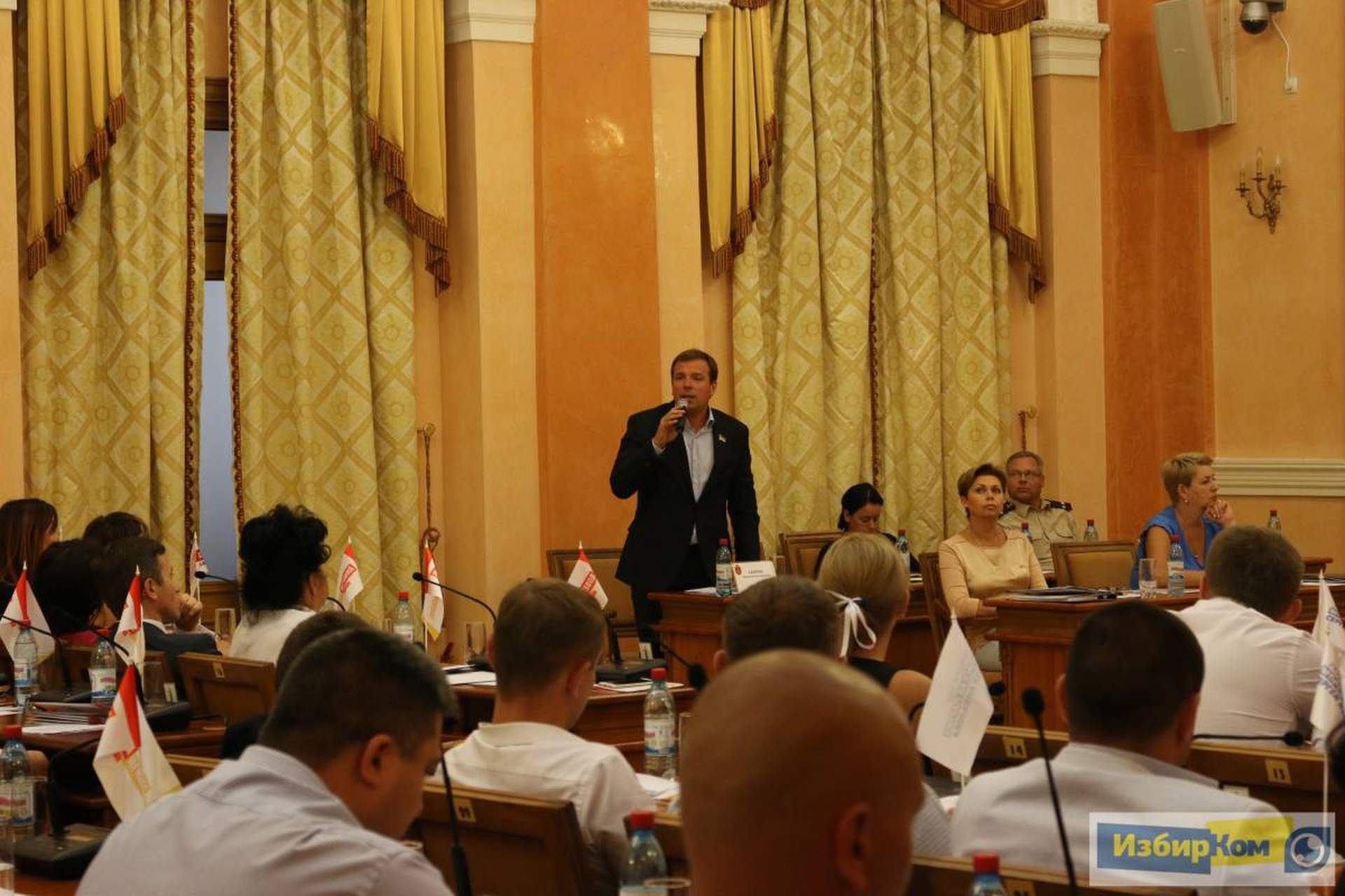 Внеочередная сессия Одесского городского совета