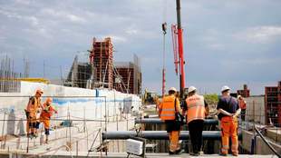 У Миколаєві завершують будівництво водогону з захистом від шахедів