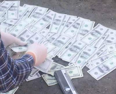 Суд отправил в СИЗО сотрудника «Укрзализныци», подозреваемого в получении крупной взятки