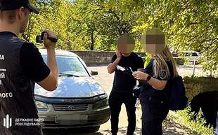 В Одесі скерували до суду справу прикордонника, яки перевозив чоловіків за кордон