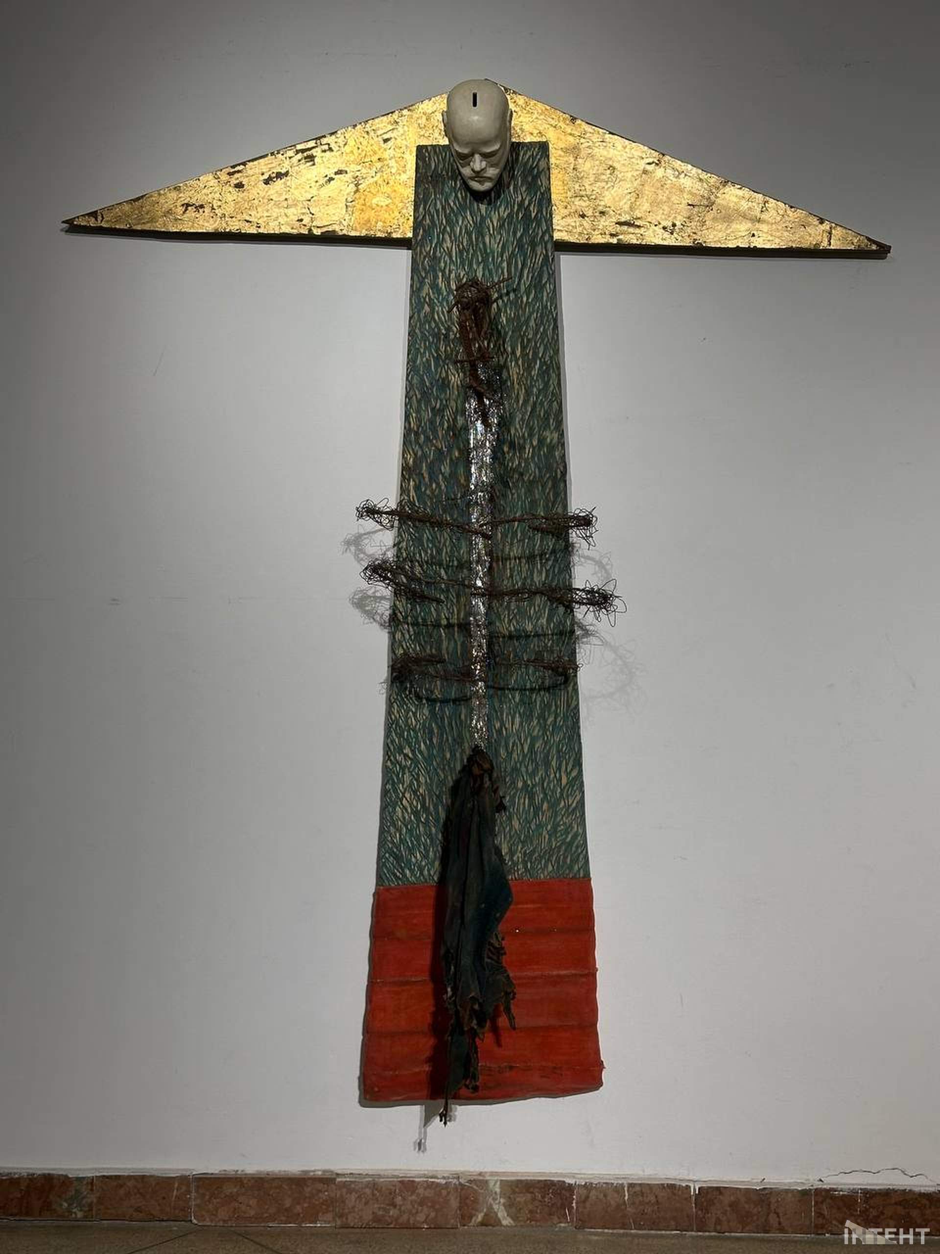 Є й одесити: у Львові стартувала художня виставка на три поверхи