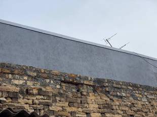 В Одесі законсервували будинок зі зруйнованою частиною стіни