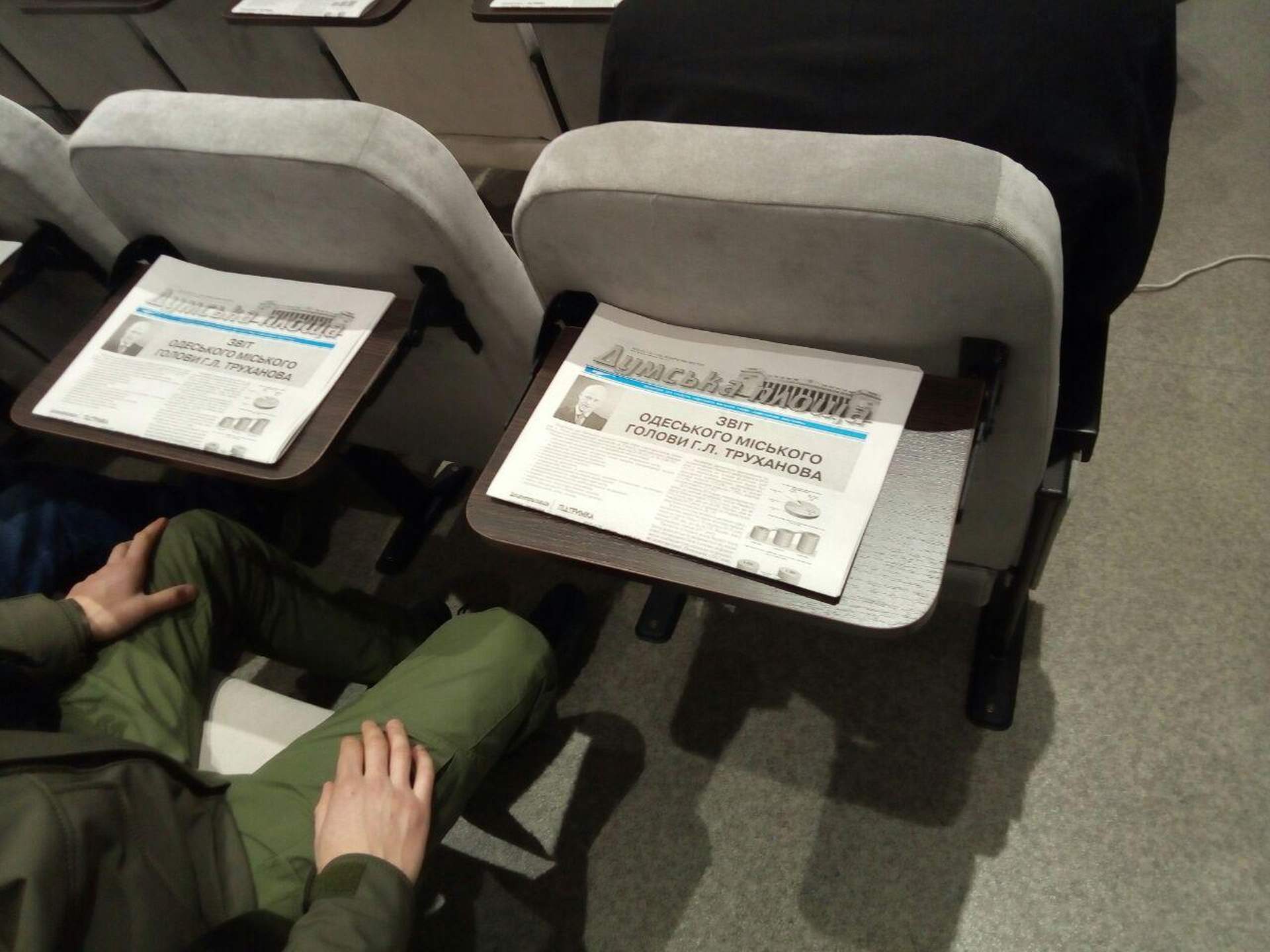 Как Геннадий Труханов перед одесситами отчитывался