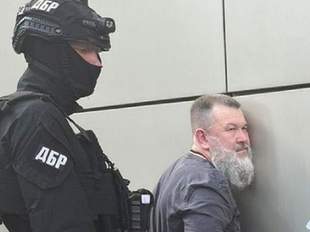 Справу про зраду колишнього керівника СБУ в Криму скерували до суду