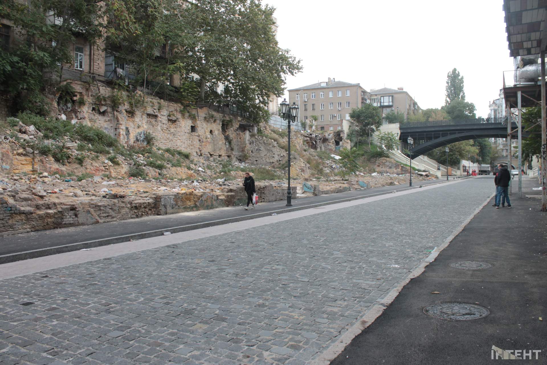 В Одесі майже завершили ремонтувати Деволанівський узвіз