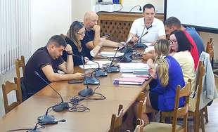 Одеських комунальників звинуватили у нехтуванні рішенням сесії про вбиральні за 5 мільйонів