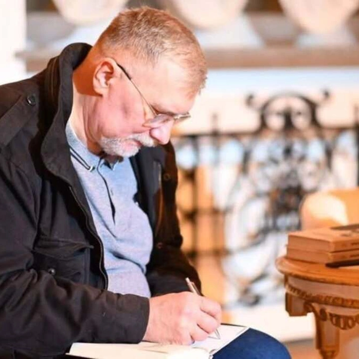 Презентація книжок Антона Санченка