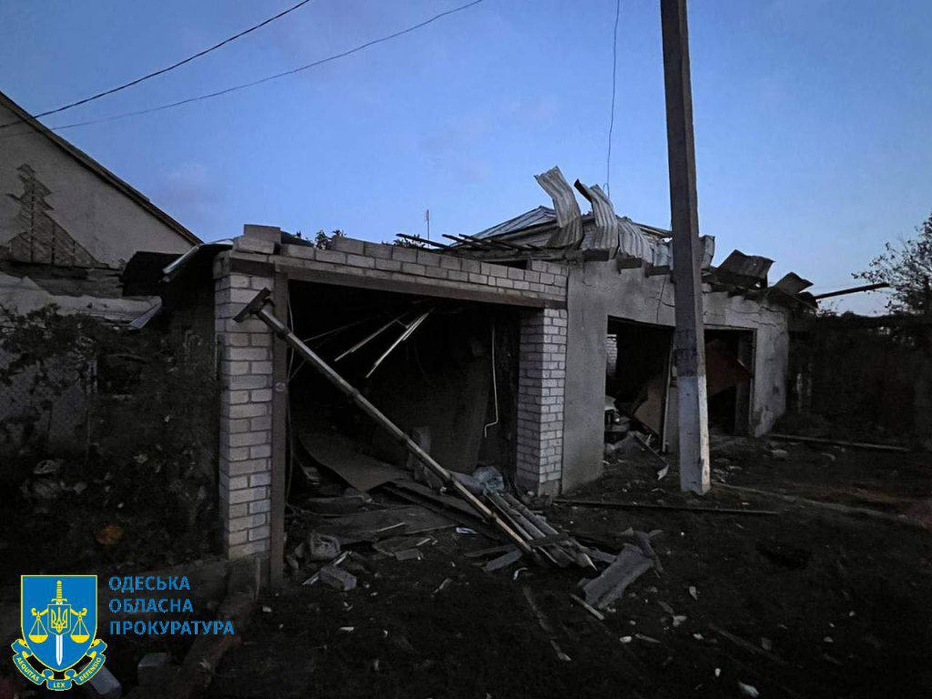 Прокуратура показала руйнування від нальоту БпЛА по Одесі