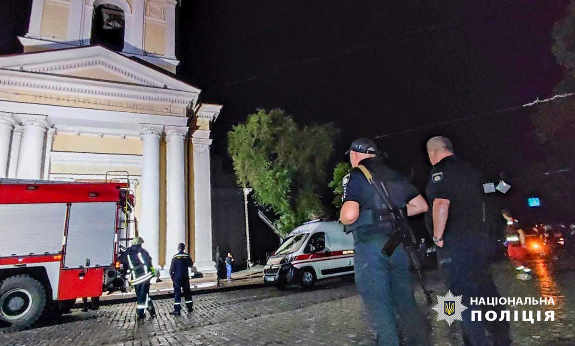Собор, пам'ятки архітектури, порт: ворог вдарив по Одесі п'ятьма видами ракет