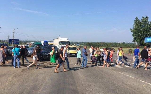 В Одесской области перекрывали трассу Одесса-Рени (обновлено)