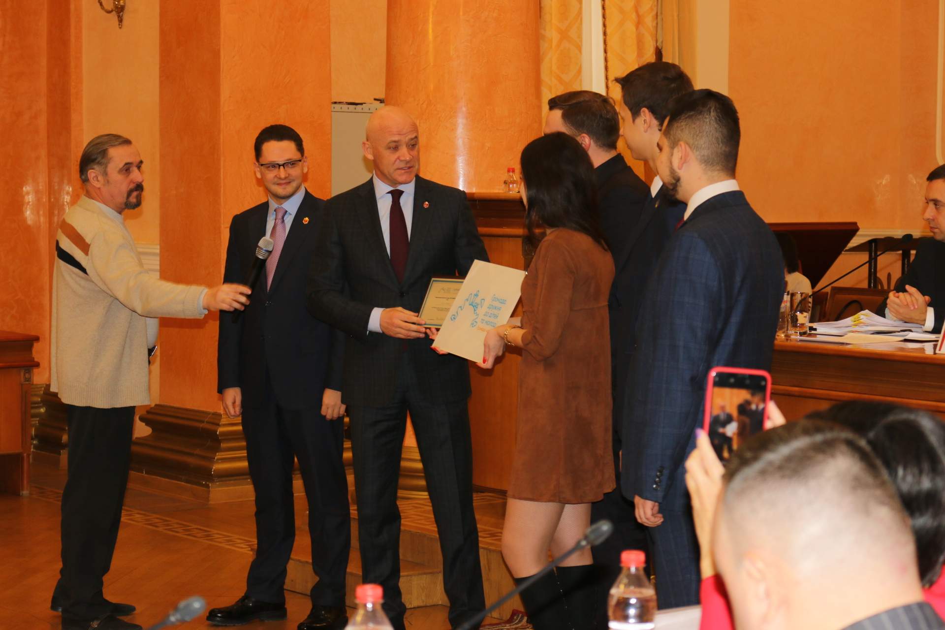 В Одессе проходит последняя в этом году сессия городского совета