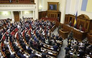 Только трое нардепов-одесситов поддержали коллегу в желании сделать 25 декабря госвыходным