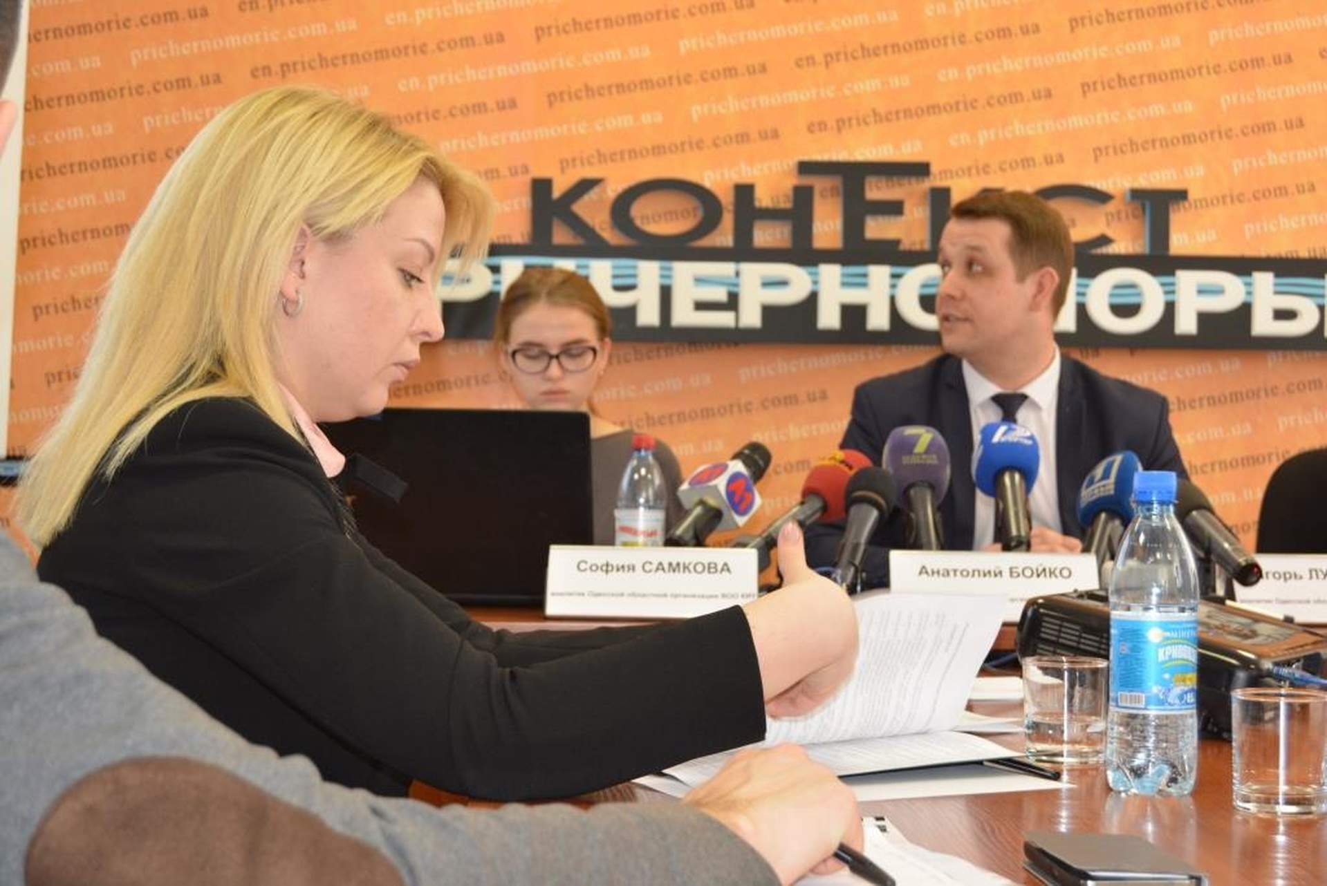 Одесский КИУ презентовал мониторинг выполнения обещаний одесскими депутатами и мэром