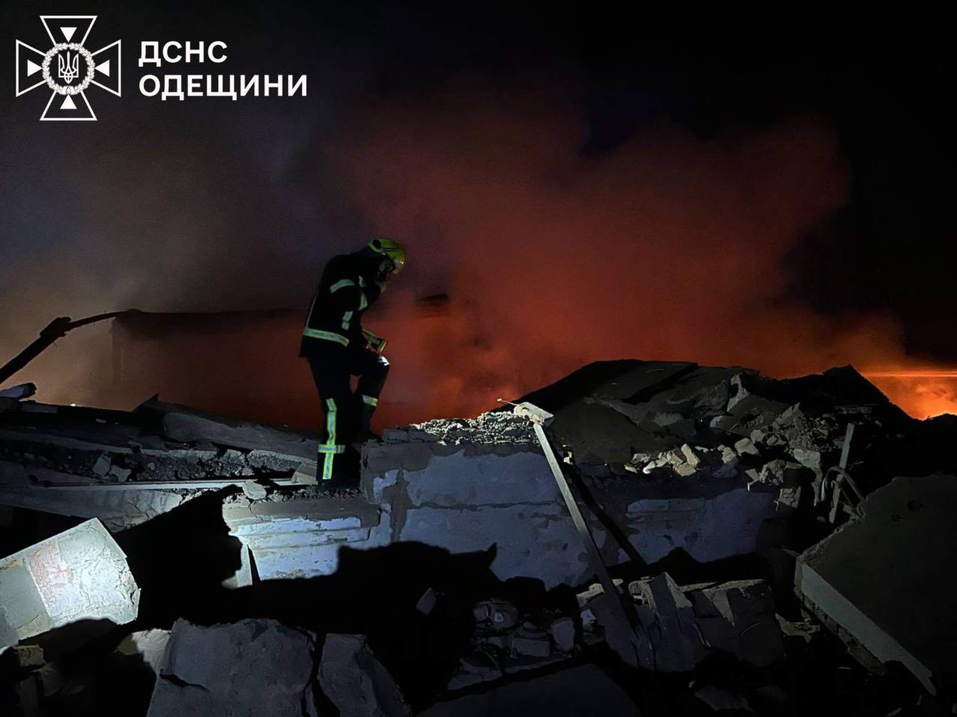 Вночі росіяни вдарили по портах Одещини