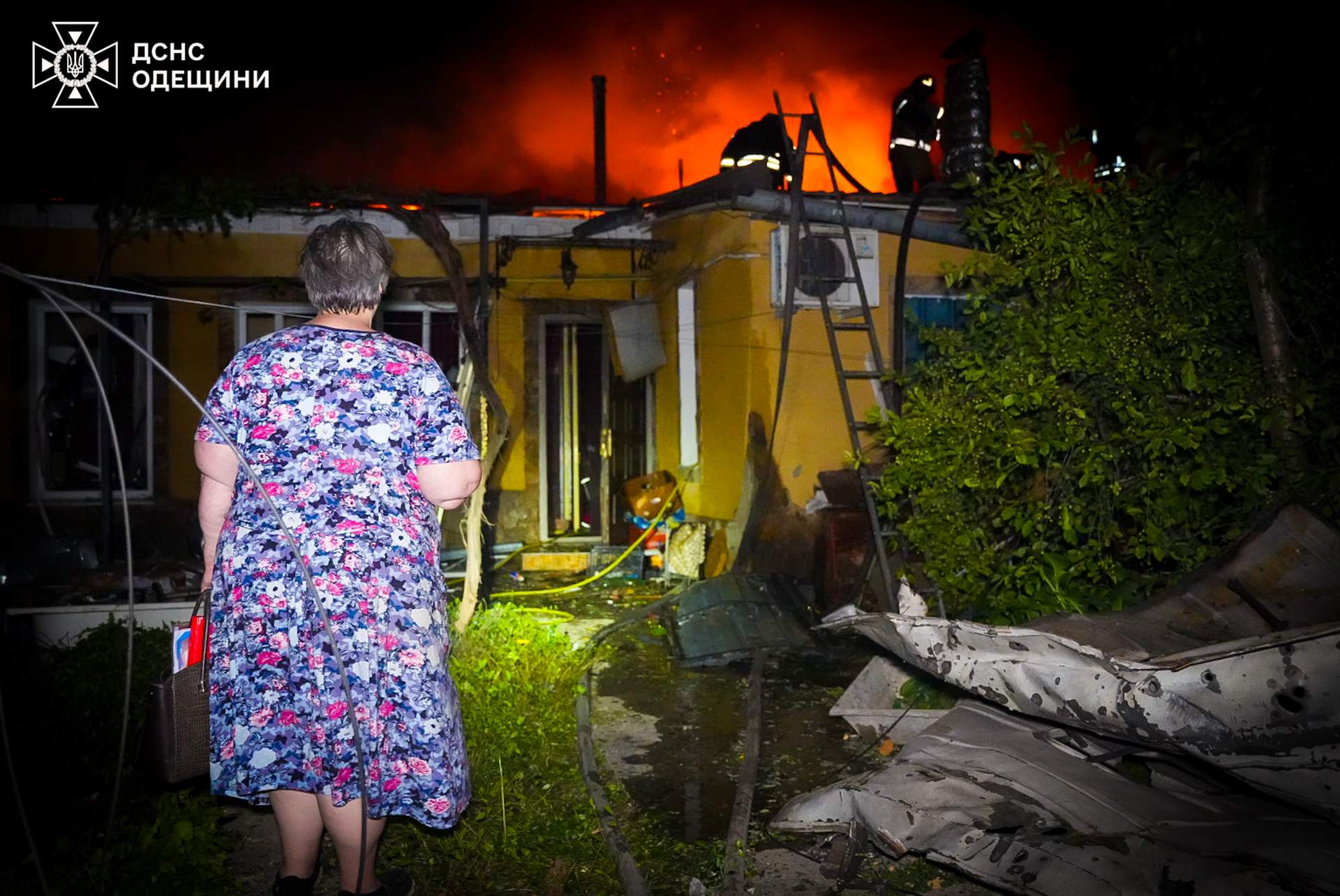 Вночі росіяни вбили в Одесі двох людей й поцілили в пологовий будинок