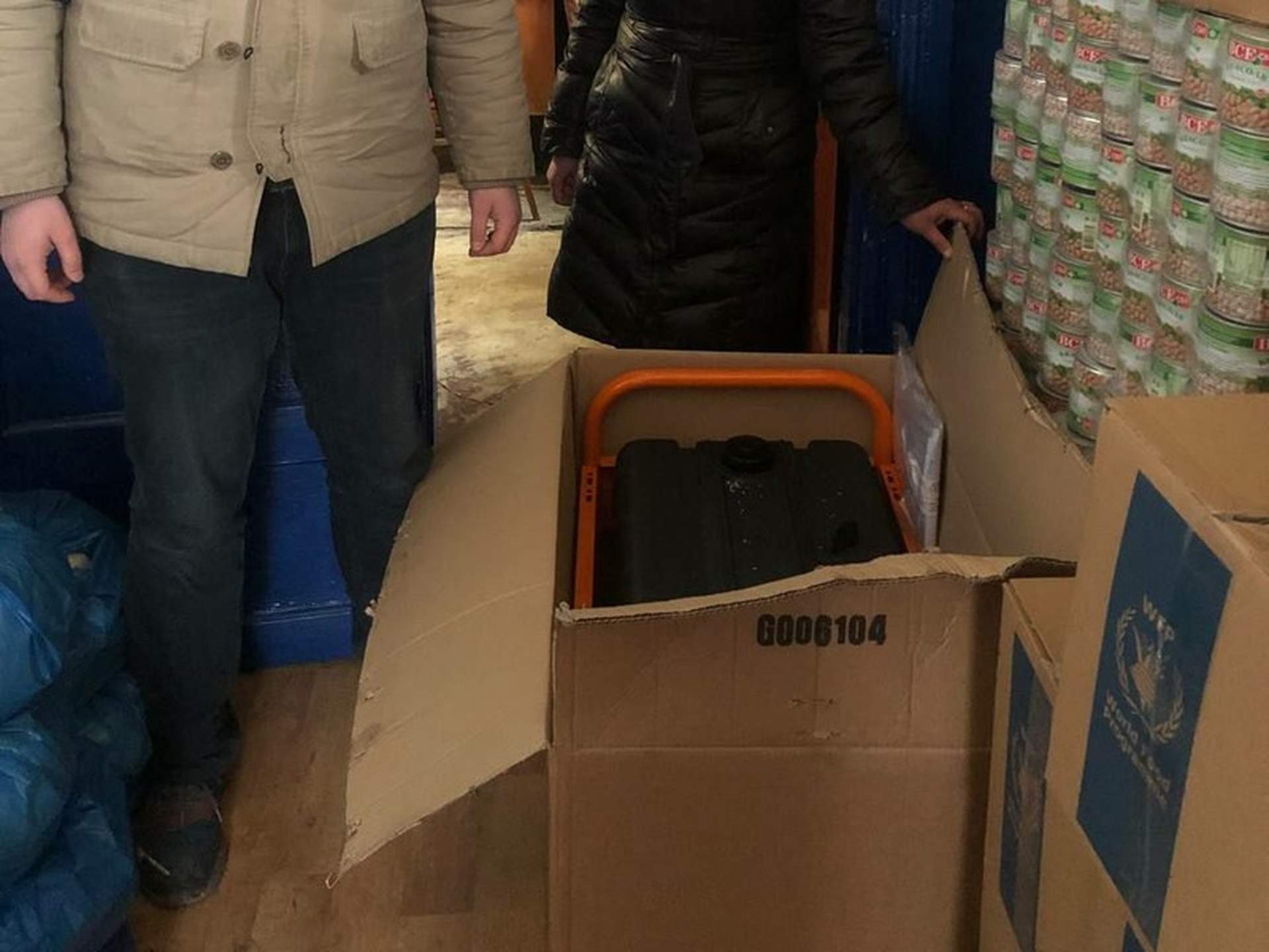 Волонтери передали Херсонщині електрогенератори