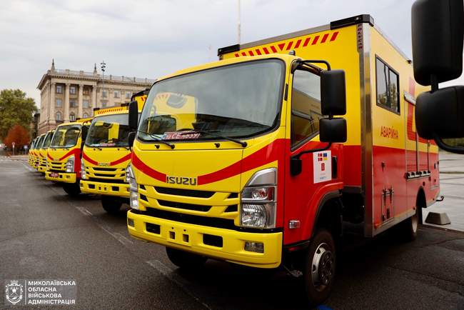 Ремонтно-аварійна техніка. ФОТО: Миколаївська ОВА