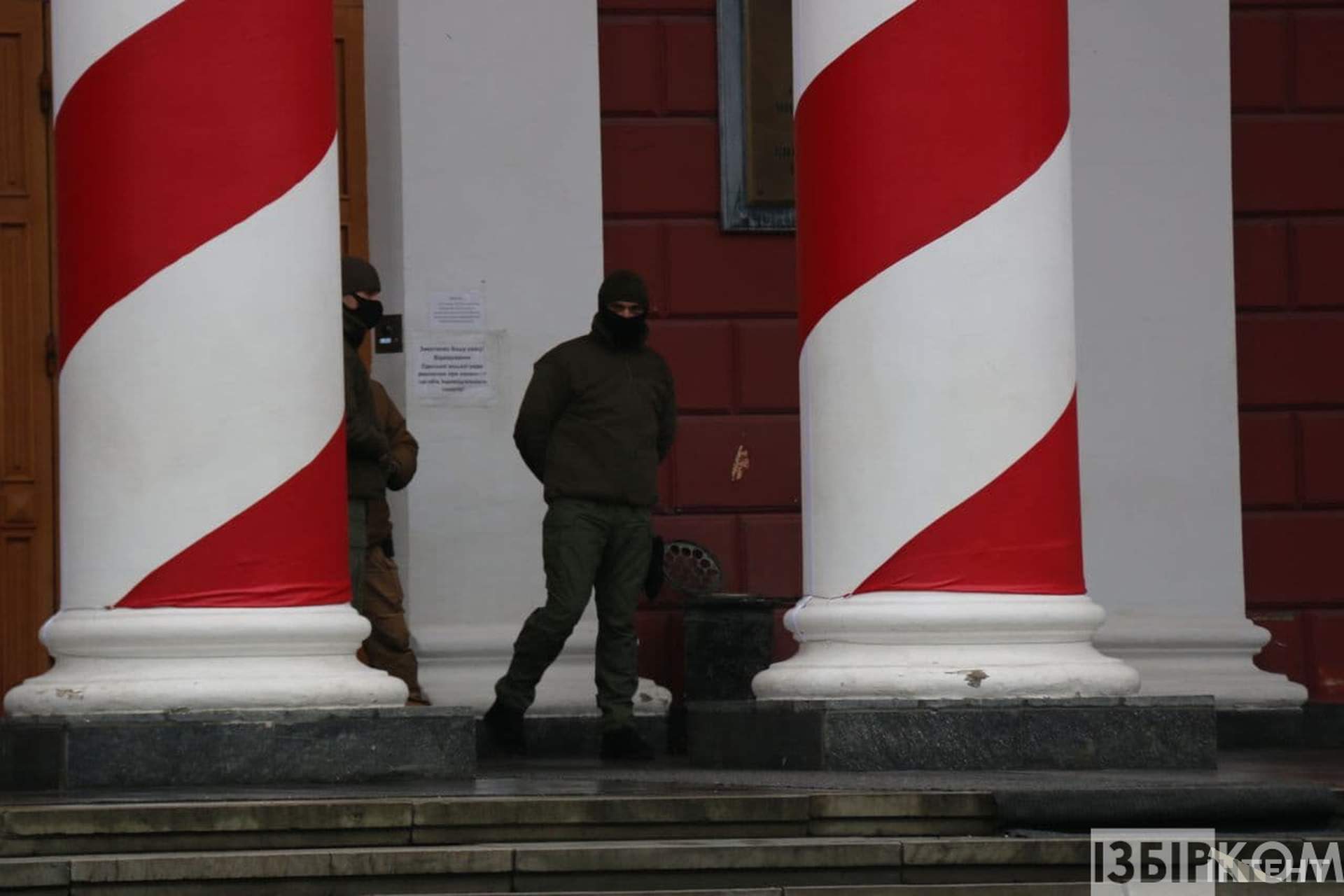 Третя сесія Одеської міської ради в об'єктиві ІзбірКому