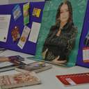 Секондхенд, кіногерої та агітаційна аптечка: в Одесі відкрився "Музей виборчого трешу"