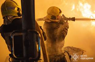 Спасатели рассказали, что всю ночь горело в Одессе