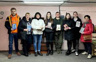 У Херсоні укриття перетворюють на читальні зали