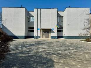 Суддю з Одещини відсторонили від роботи через неповернення з Норвегії