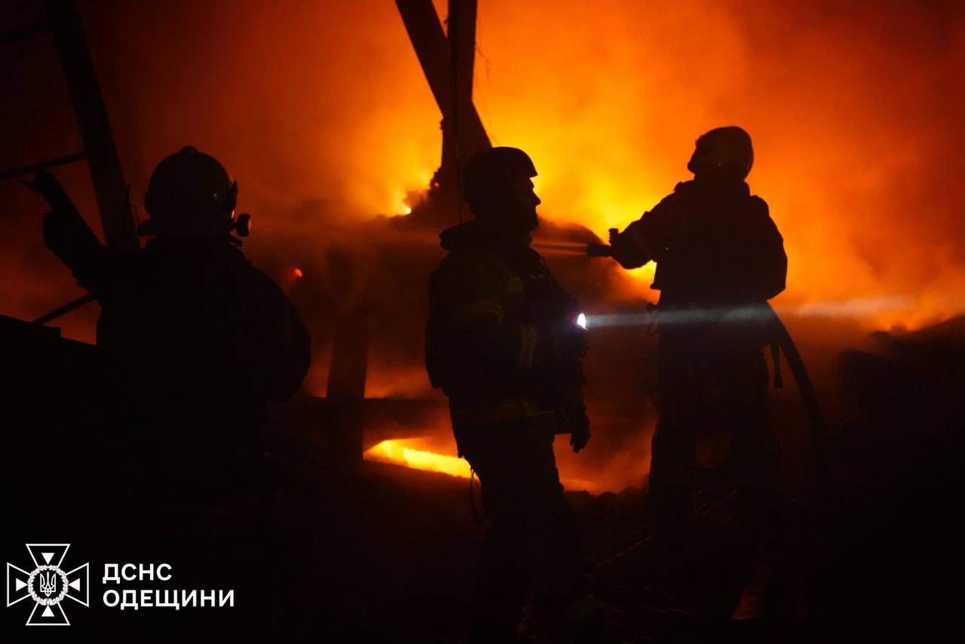 В Одесі дрон уразив промисловий об'єкт