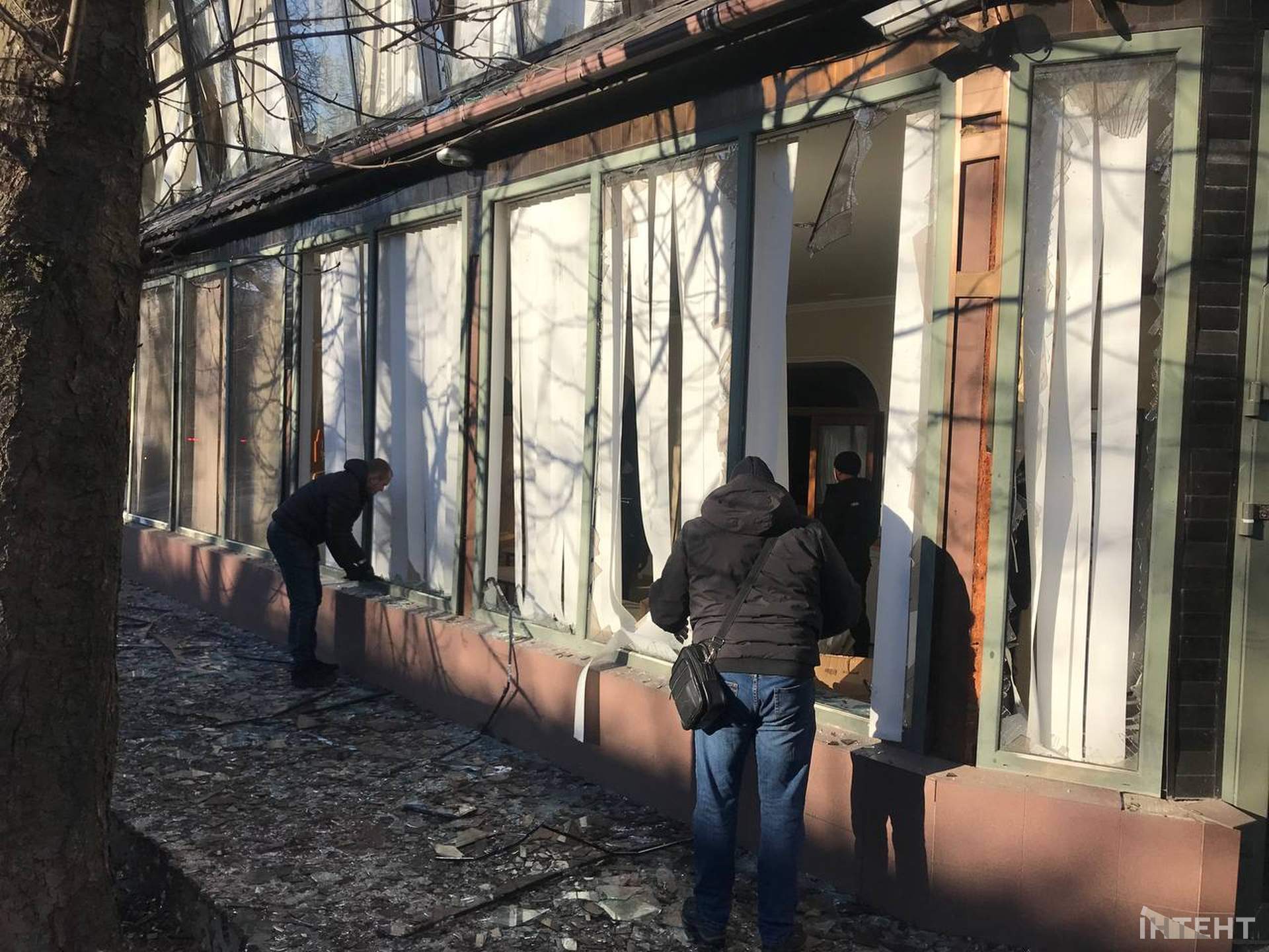 Наслідки нічної атаки Одещини у світлинах