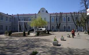 В Одессе львовскому подрядчику отдали еще один 30-миллионный тендер на реставрацию больницы