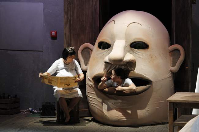 Вистава "Баби Бабеля"