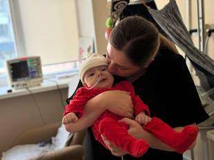 Несумісна з життям: історія порятунку маленького одесита з рідкісною хворобою