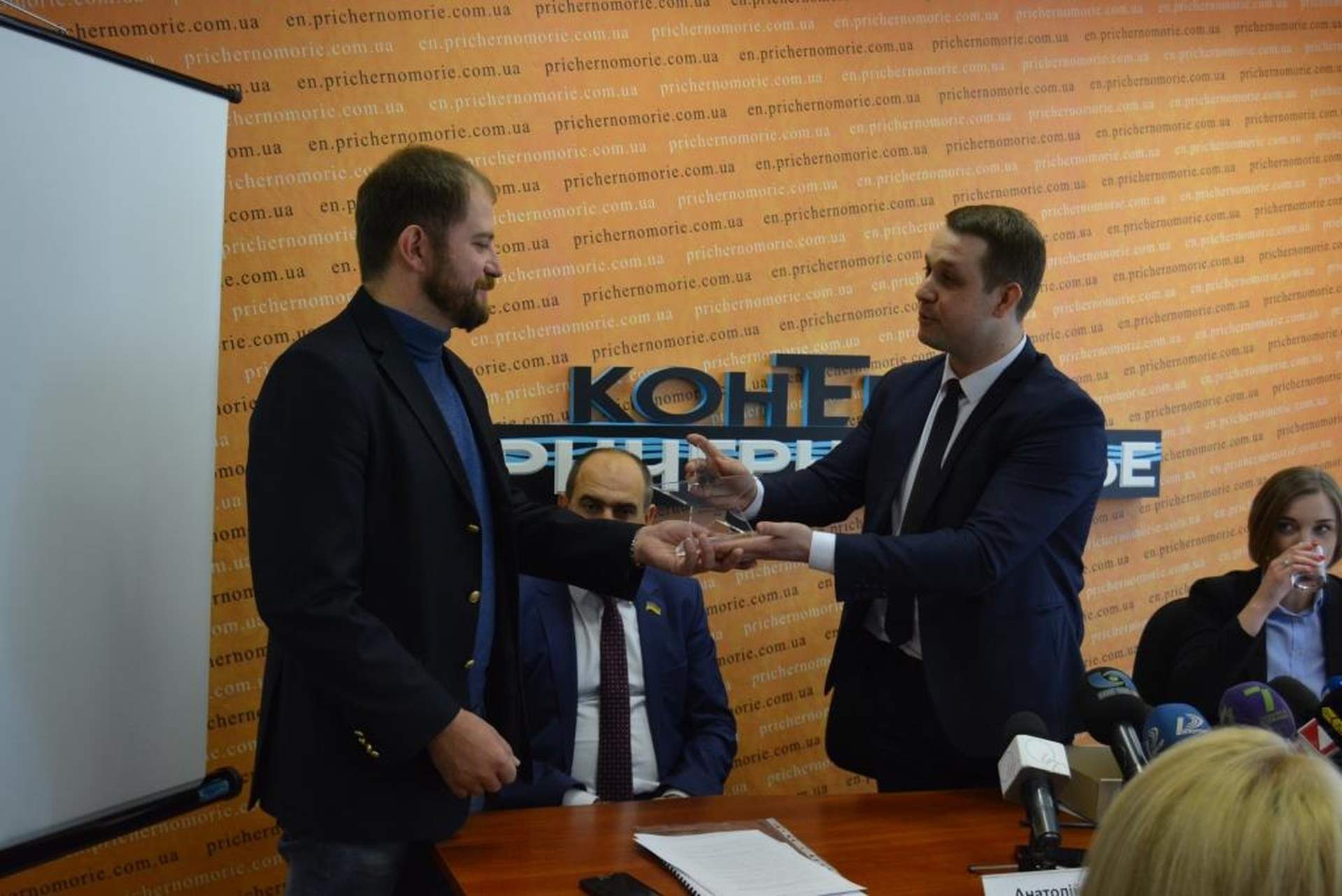 Одесский КИУ наградил первых депутатов-отличников