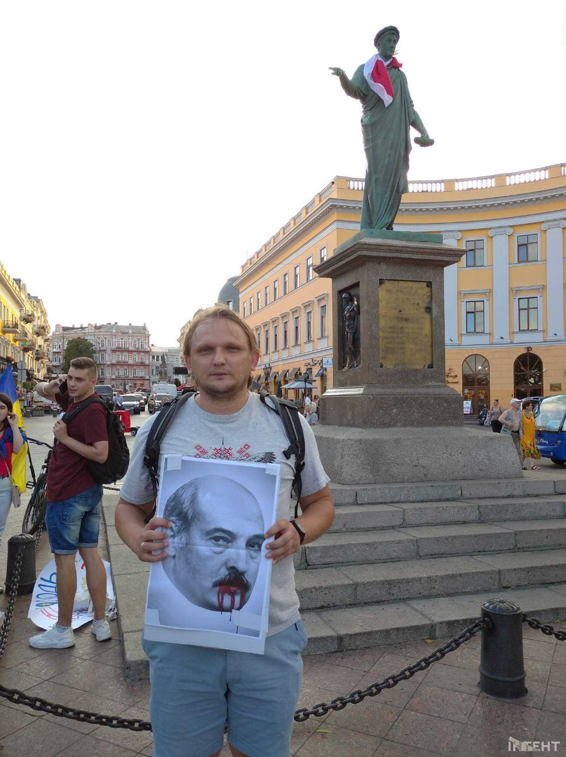 "Жыве Беларусь": в Одесі підтримали акції білорусів за чесні вибори