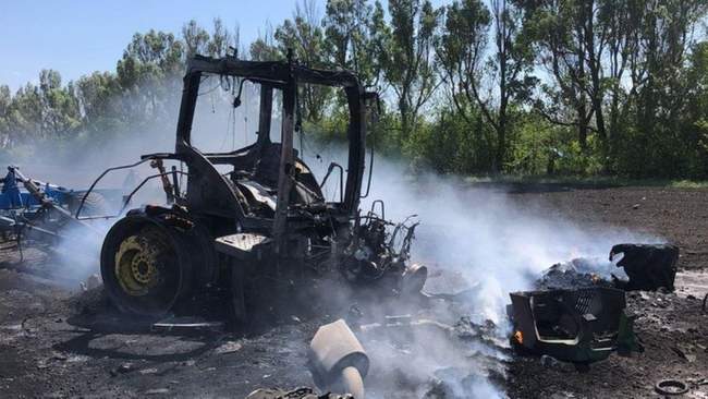 Знищений трактор, фото ілюстративне. ДЖЕРЕЛО: Поліція Харківщини