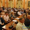 Неожиданная сессия Одесского горсовета: оцепление вокруг мэрии и сбор ради одного вопроса