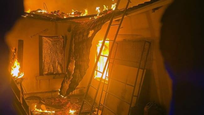 Наслідки атаки у Херсоні. ФОТО: npu.gov.ua