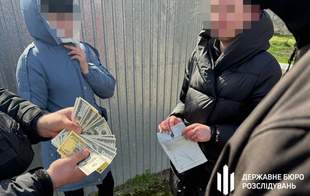 Дело начальницы группы инспекторов о помощи переправщикам за границу направили в суд