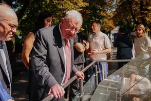 In Odessa, Trump's envoy was shown the aftermath of the strikes on the port
